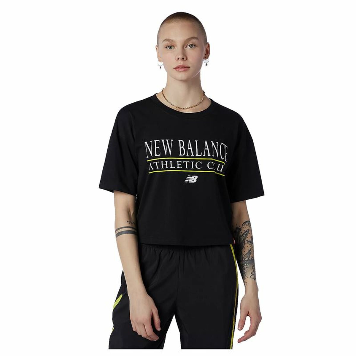 Women’s Short Sleeve T-Shirt New Balance Essentials Athletic Club Boxy Black S